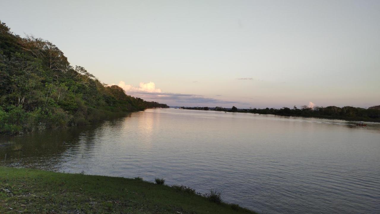 Hôtel Eware Refugio Amazonico à Puerto Nariño Extérieur photo